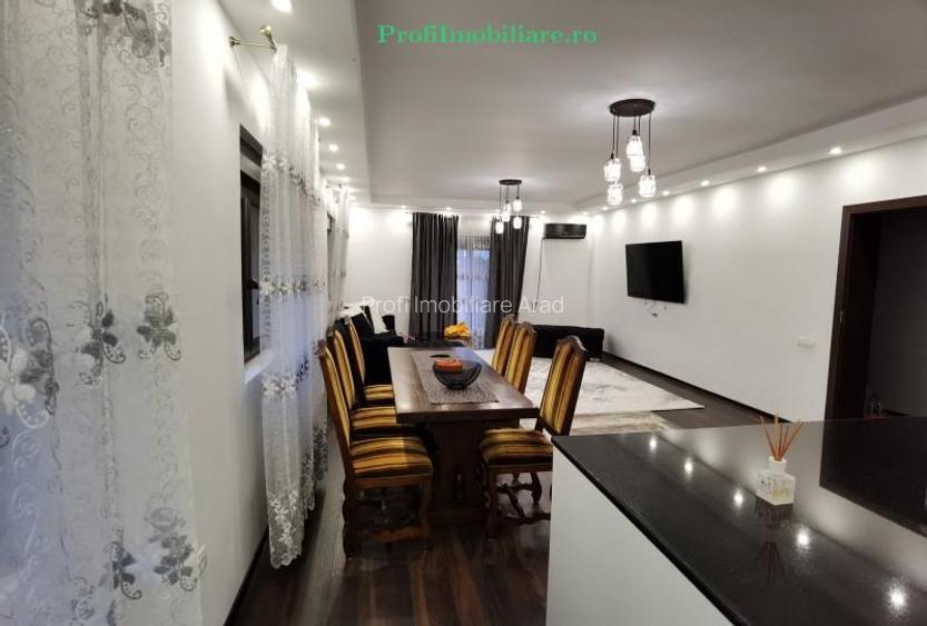 Vila cu 5 camere si finisari de lux in Vladimirescu - TUR VIRTUAL - 14