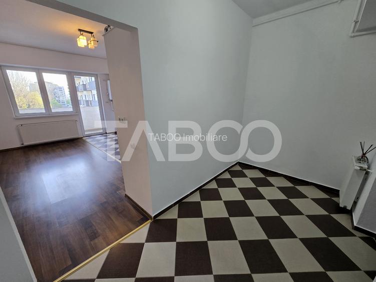 Apartament 2 camere etaj 2 balcon lift Doamna Stanca Sibiu Comision 0 - 18