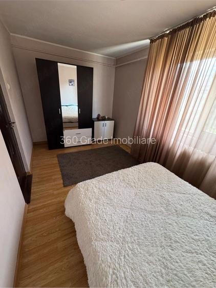 Apartament 2 camere | Dacia | Etaj 4 cu acoperis | AC | 42 mp - 2