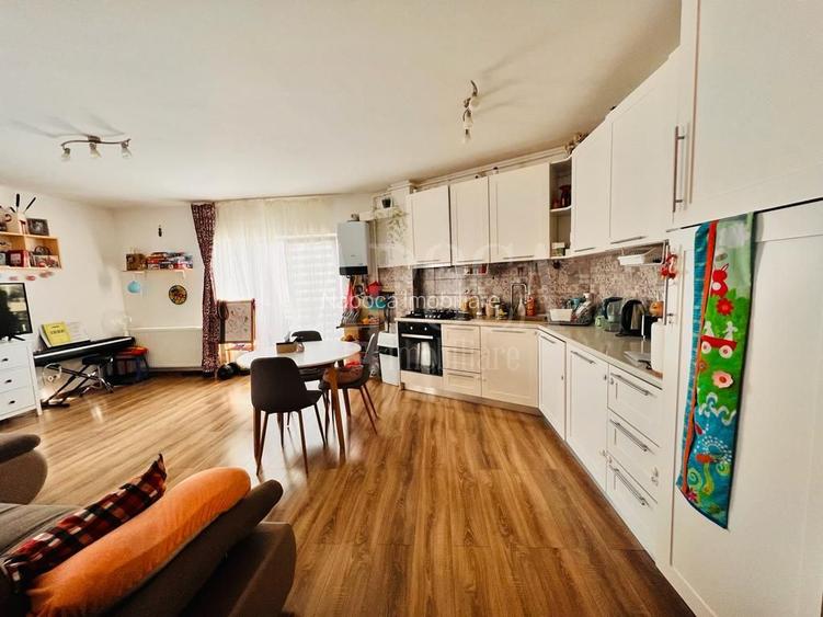 Apartament 2 camere de vanzare in Floresti - 3