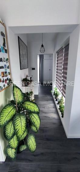 Apartament/Penthouse 3 camere , Cetatii=F,singur pe tot nivelul Cetatii=Floresti - 4