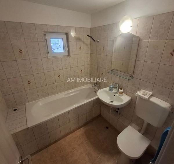 AP. 3 CAMERE CAMPIA LIBERTATII, BLOC REABILITAT, LOC PARCARE, CURAT - 5