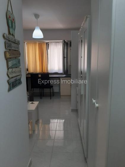 Chirie Campus - Garsonieră Bloc Nou - 270€ - 2