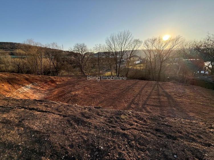 Teren intravilan pretabil pentru Casa Individuala, 1061mp, Vlaha - 3