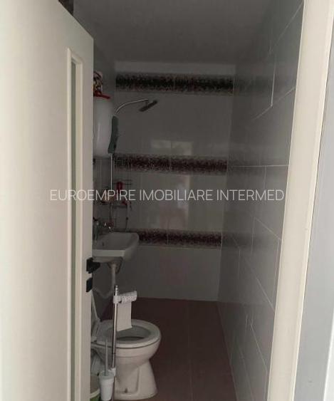 Apartament 2 camere de vanzare zona Piata Ovidiu - 4