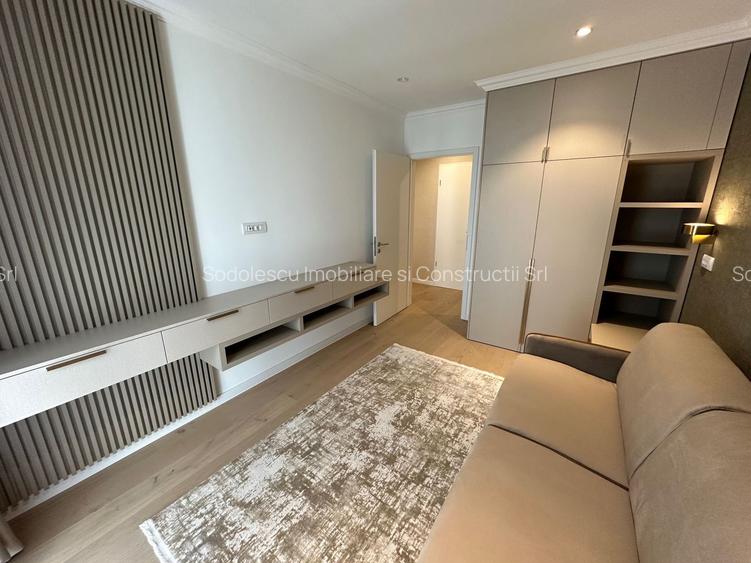 Apartament 3 camere -ISHO - 25