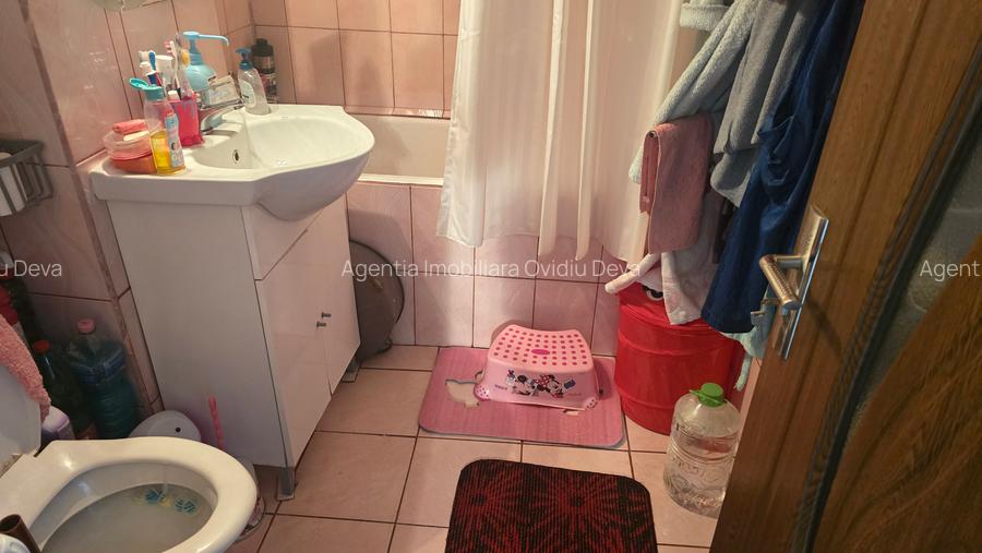 Vand apartament cu 3 camere decomandat in Deva str. Bejan, 2 bai, 2 balcoane - 6