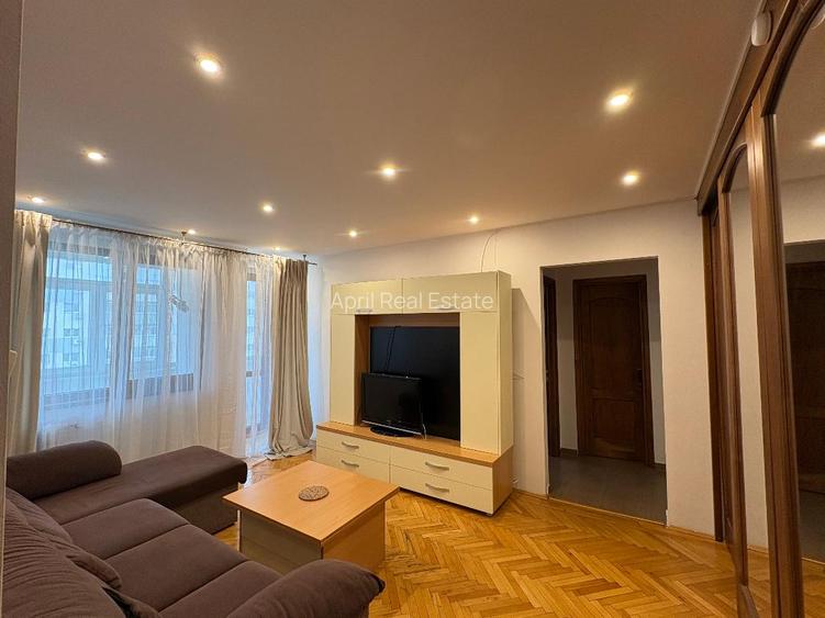 Stefan cel Mare, ap.2 camere, 57mp, et.5, mobilat, 95.000Euro - 2