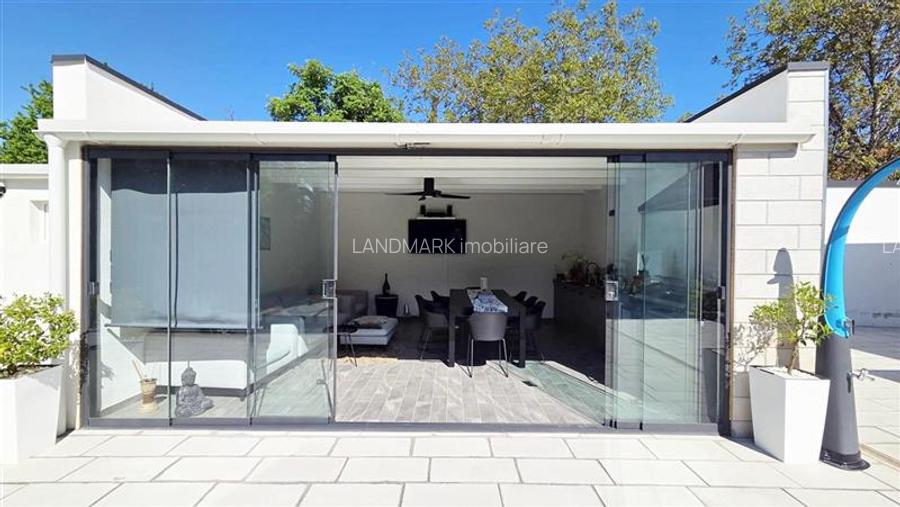 VILA PE PARTER SUPERBA MOBILATA / UTILATA CU PISICINA SI TEREN GENEROS - 31