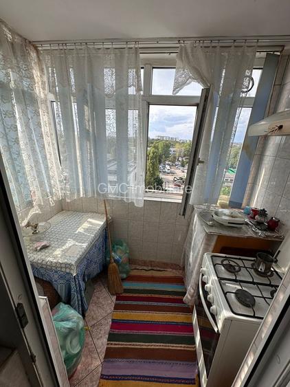 De vanzare apartament 3 camere 2 bai zona Crangasi - 12