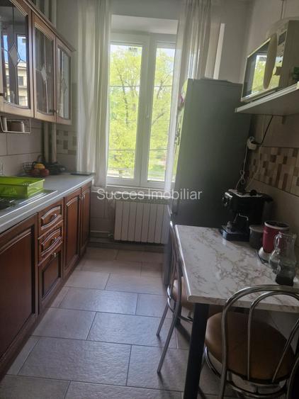 ERILOR-METROU,2 CAM ,MOBILAT UTILAT,ET1,500 EURO - 3