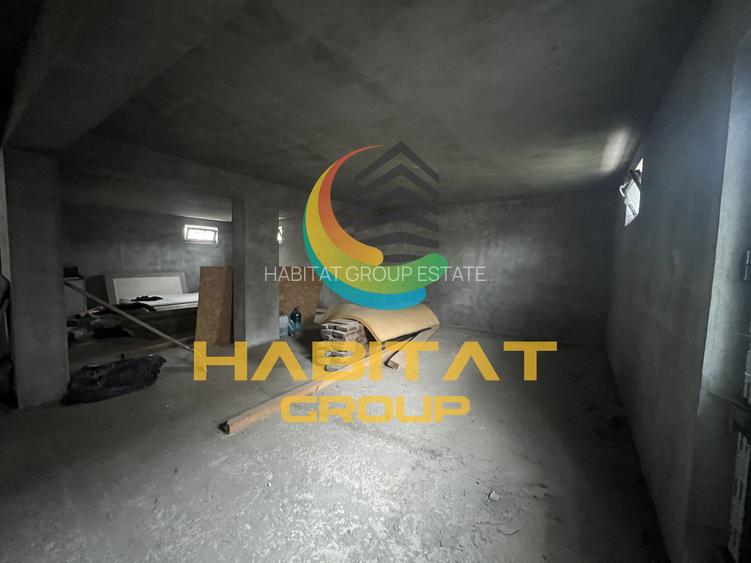 Duplex la gri 175 mp utili 58 mp demisol curte 180 mp  3 bai 3/4 dormitoare - 5