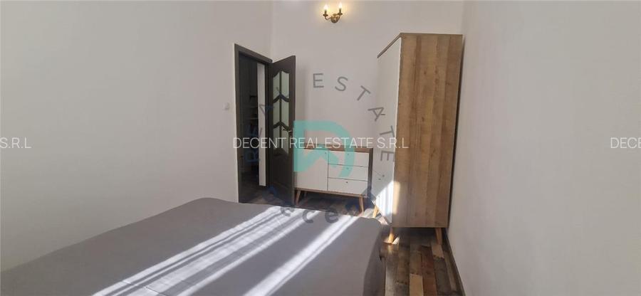 Apartament  la casa 3 camere, Bd. 15 Noiembrie - 16