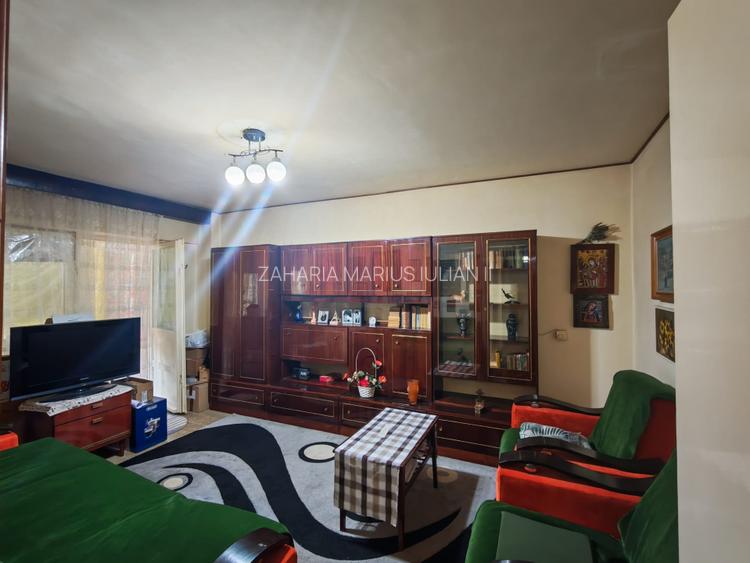 Apartament 3 camere str Emil Racovita - 12