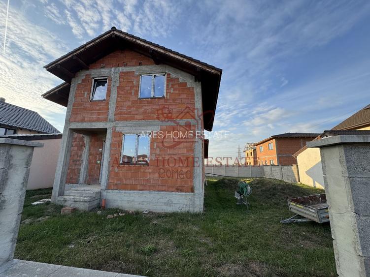 Casa individuala P+M Giroc. Strada linistita doar de case. Comsion 0 - 7