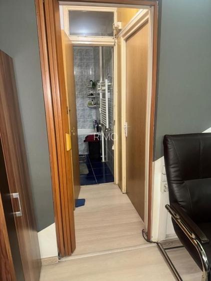 Apartament spatios cu trei camere, Brancoveanu, 80.000€ negociabil - 13