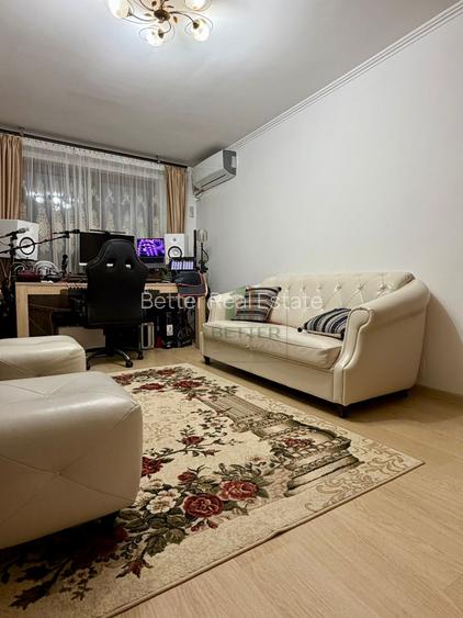 Apartament de 4 camere semi-decomandat - 88 mp - 500 m Metrou Apărătorii Patriei - 7