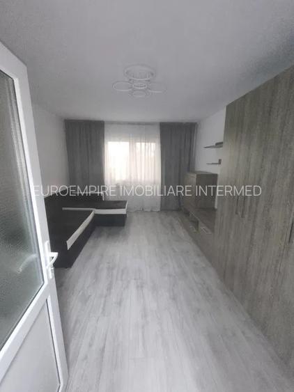 Garsoniera de vanzare Constanta zona Cet - 3