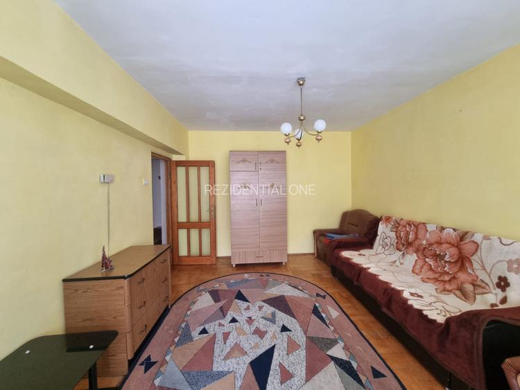 Apartament 3 camere/doua bai/doua balcoane-PIAȚA CENTRALA-bloc 1986 - 2