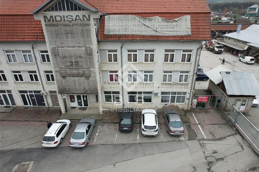 Hale Service Camioane & Utilaje Grele – Incinta Moisan - 5