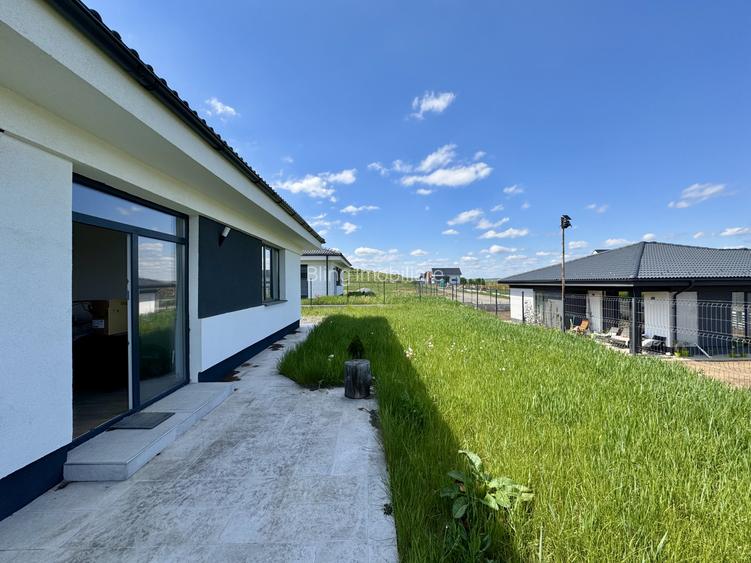 Casa individuala pe un singur nivel, 100 mp utili, 500 mp teren, Corușu - 13