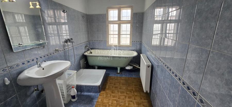 Casa 4 Camere De Inchiriat, Str Bolyai, Zona Centrala - 10