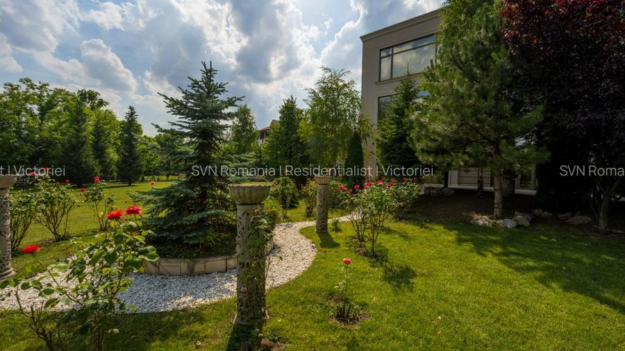 REV2004019 Vila Peninsula lacul Tei - 20