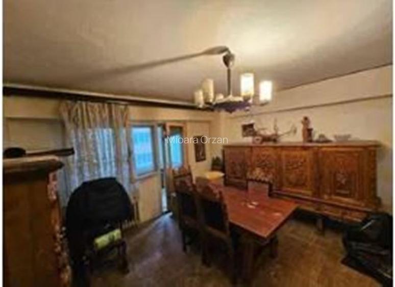 Dorobanti (stradal), reper  ASE, ap 4 camere, etaj 3/10, bloc 1980 - 7