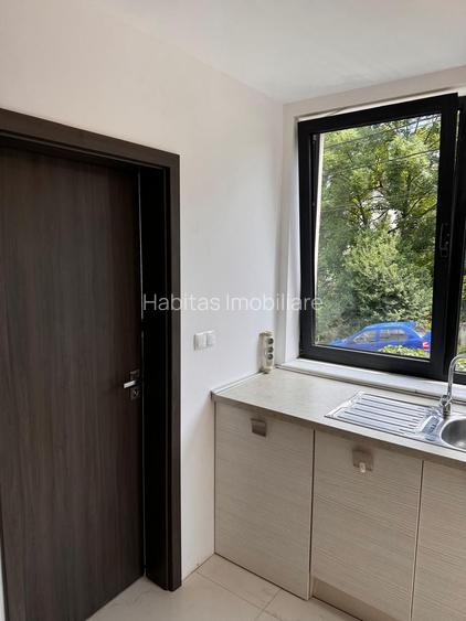 Studio modern în Europa, finisaje premium și locație excelentă - 14