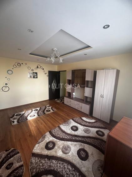 Apartament cu 2 camere, etajul 1/4, zona Mircea cel Batran` - 2