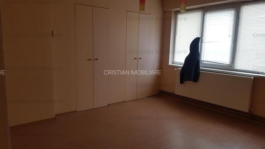 3 camere, Confort 1 Decomandat, etaj intermediar in bloc cu lift, Viziru 3 - 2