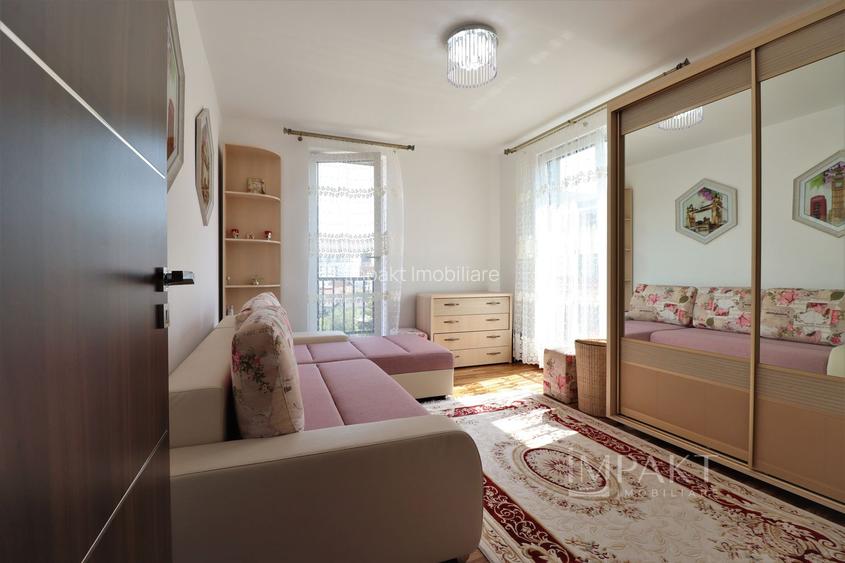 Apartament spatios de 3 camere si 2 bai, zona Andrei Muresanu Sud! - 8