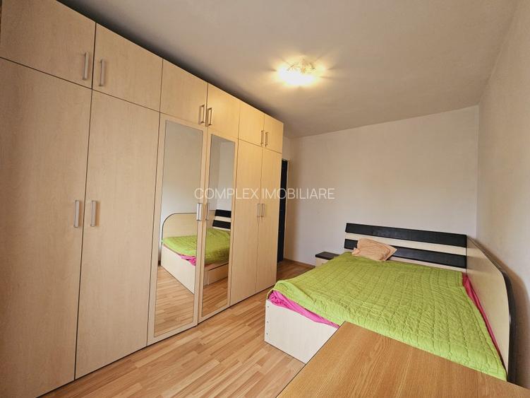 Timpuri Noi metrou la scara blocului | Vedere mixta | Apartament spațios - 11