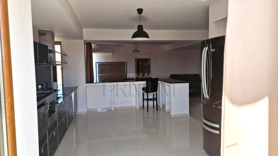 ELISABETIN - PENTHOUSE - 3 CAMERE - 2 BAI -TERASA 40mp - LOC PARCARE - 3