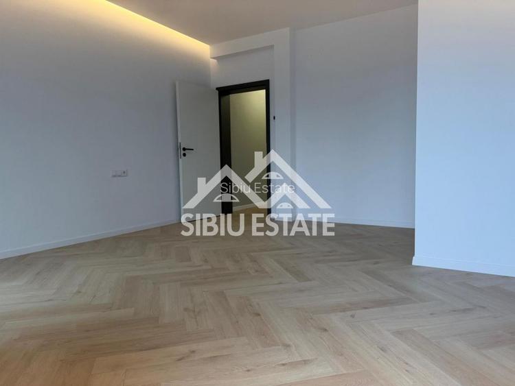 Apartament exclusivist 4 camere, intabulat, 115 mp , Grădină 200 mp , - 4