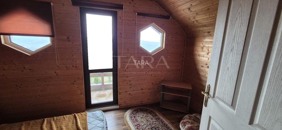 Casa de vacanta cu teren generos  Campenesti - 4