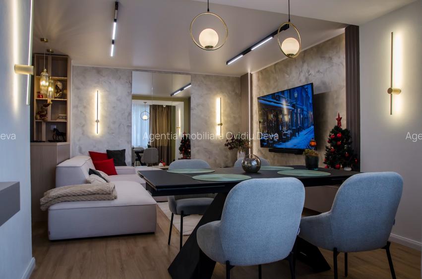 Inchiriez apartament 3 camere decomanda in Deva, zona I. Maniu in L-uri, etaj 6, - 2