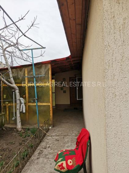 Teren 1.447 mp cu casa 5 camere - Ovidiu - 210.000 euro negociabil (Cod E1) - 8