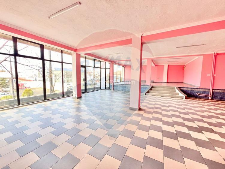De închiriat spațiu comercial, 175 mp în zona Decebal - 5