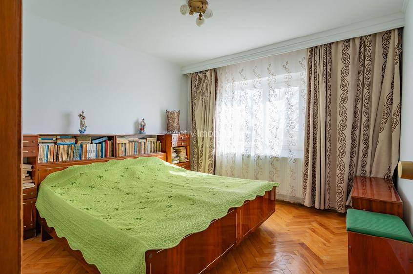 INEL 2 – Dezrobirii – 3 camere decomandate, 2 bai, etaj 3/4, bloc 1987 - 10