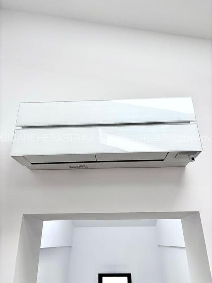 Vila neoclasica urbană | Palatul Parlamentului - 23