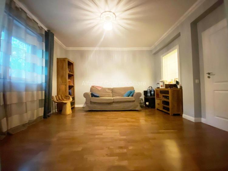 Farmec interbelic în inima Bucurestiului, Dorobanti- Capitale - 3