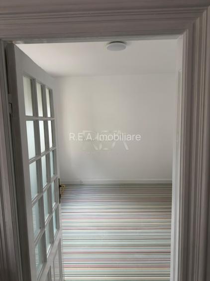 Casa 3 Camere - 95mp - ideală pentru activitate comercială - 2