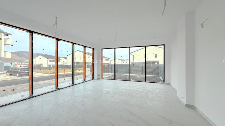 Spatiu comercial,8 locuri de parcare incluse, 156 mp, Sanpetru-Roka Village - 9