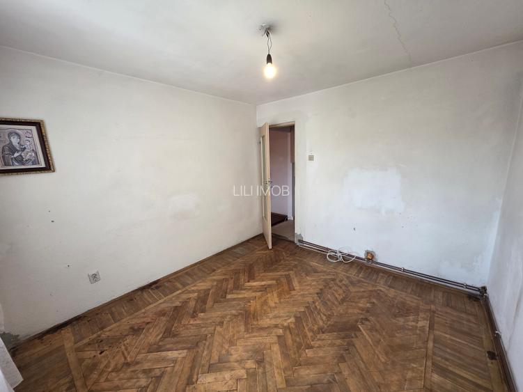 Vand apartament 2 camere Bld Dacia Deva - 4