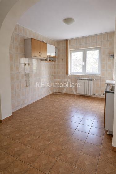 3 camere Pantelimon, et. 2, an 1980, 70 mp, boxă - 4
