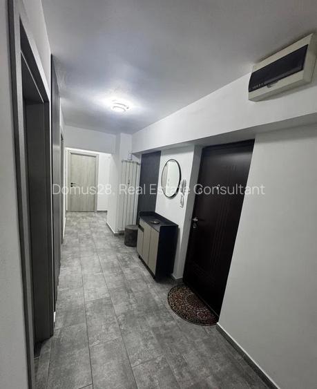 Apartament 2 camere, decomandat, Bd. Unirii - 12