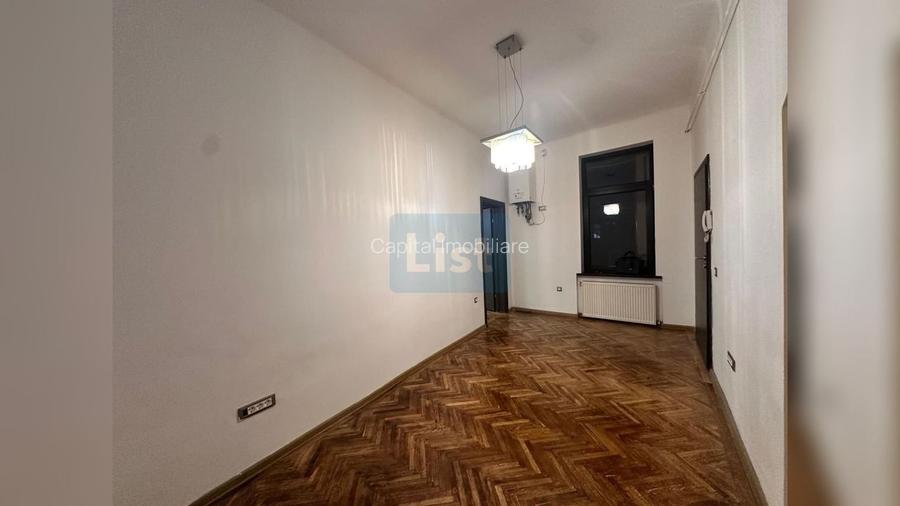 Apartament cu 2 camere de închiriat, Central - 4
