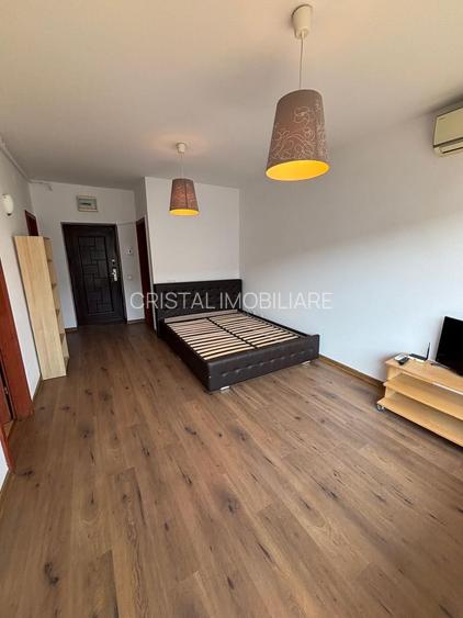 OCAZIE-Garsoniera cu parcare in Titan, bloc 2019 - 2