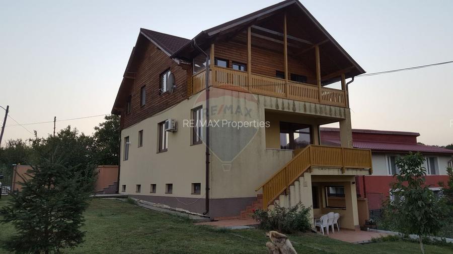 De vanzare vila langa lac la Moara Vlasiei - 25